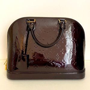 Louis Vuitton Alma PM